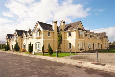 the village kearney ne|Holiday Houses for Rent in Killarney, Kerry .
